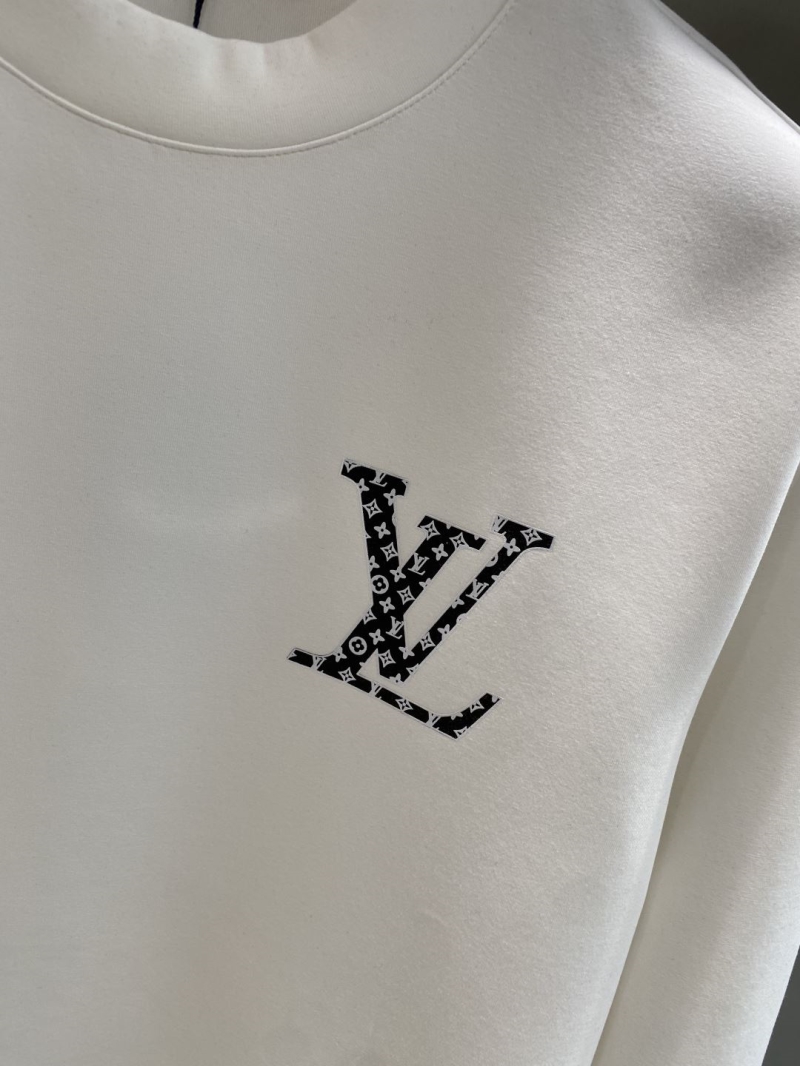 l0vis Vvtt0n t-shirt